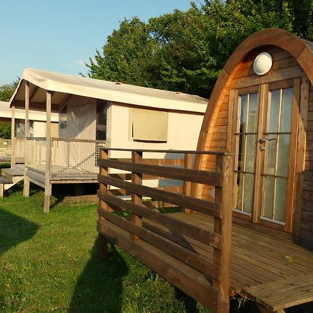 Camping Du Pontis Verteillac Kültér fotó