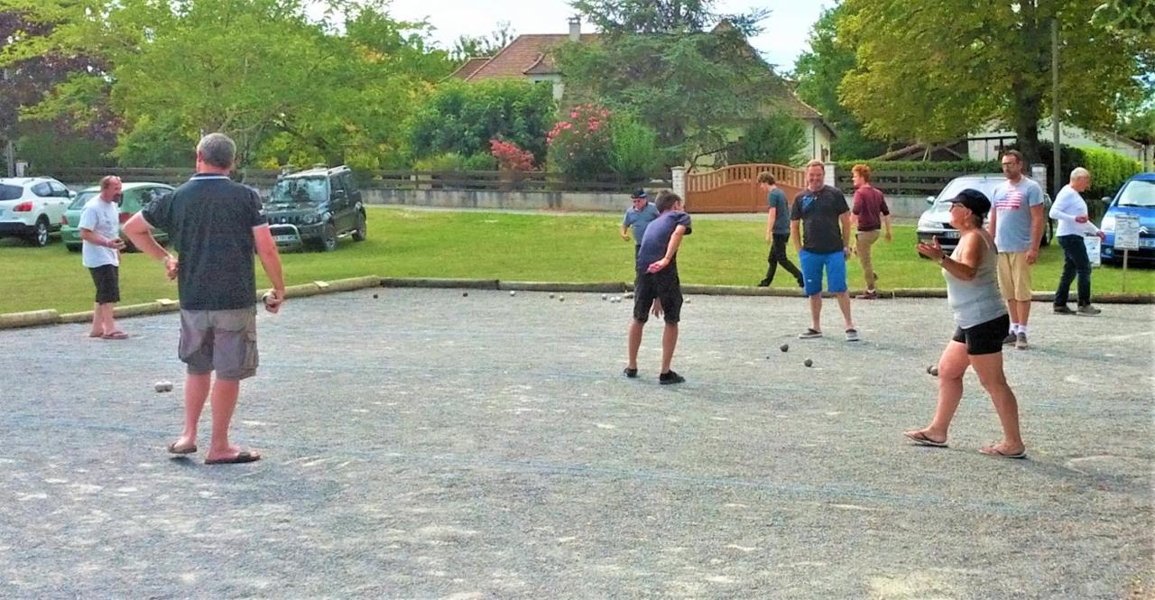 Camping Du Pontis Verteillac Kültér fotó