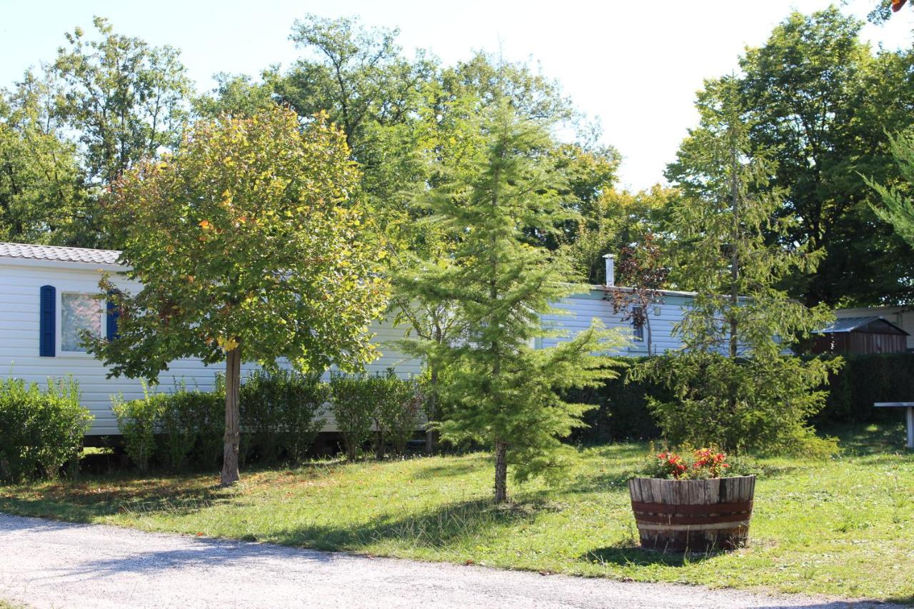 Camping Du Pontis Verteillac Kültér fotó