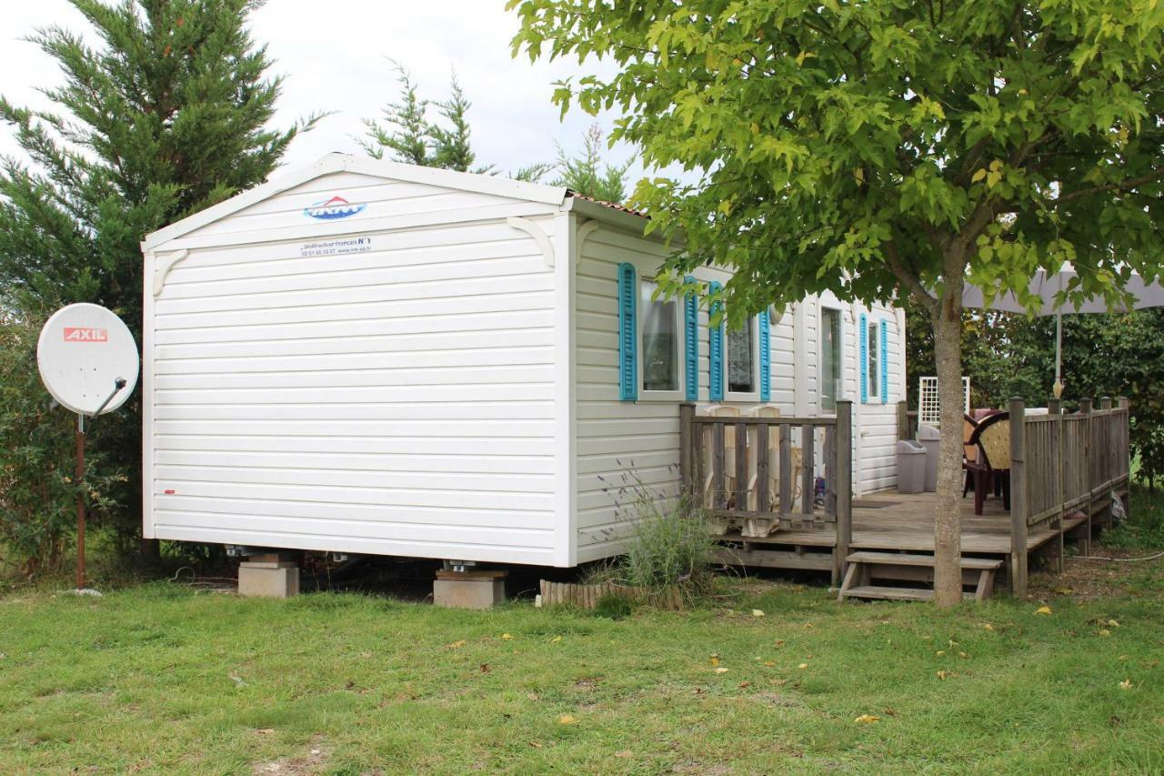 Camping Du Pontis Verteillac Kültér fotó