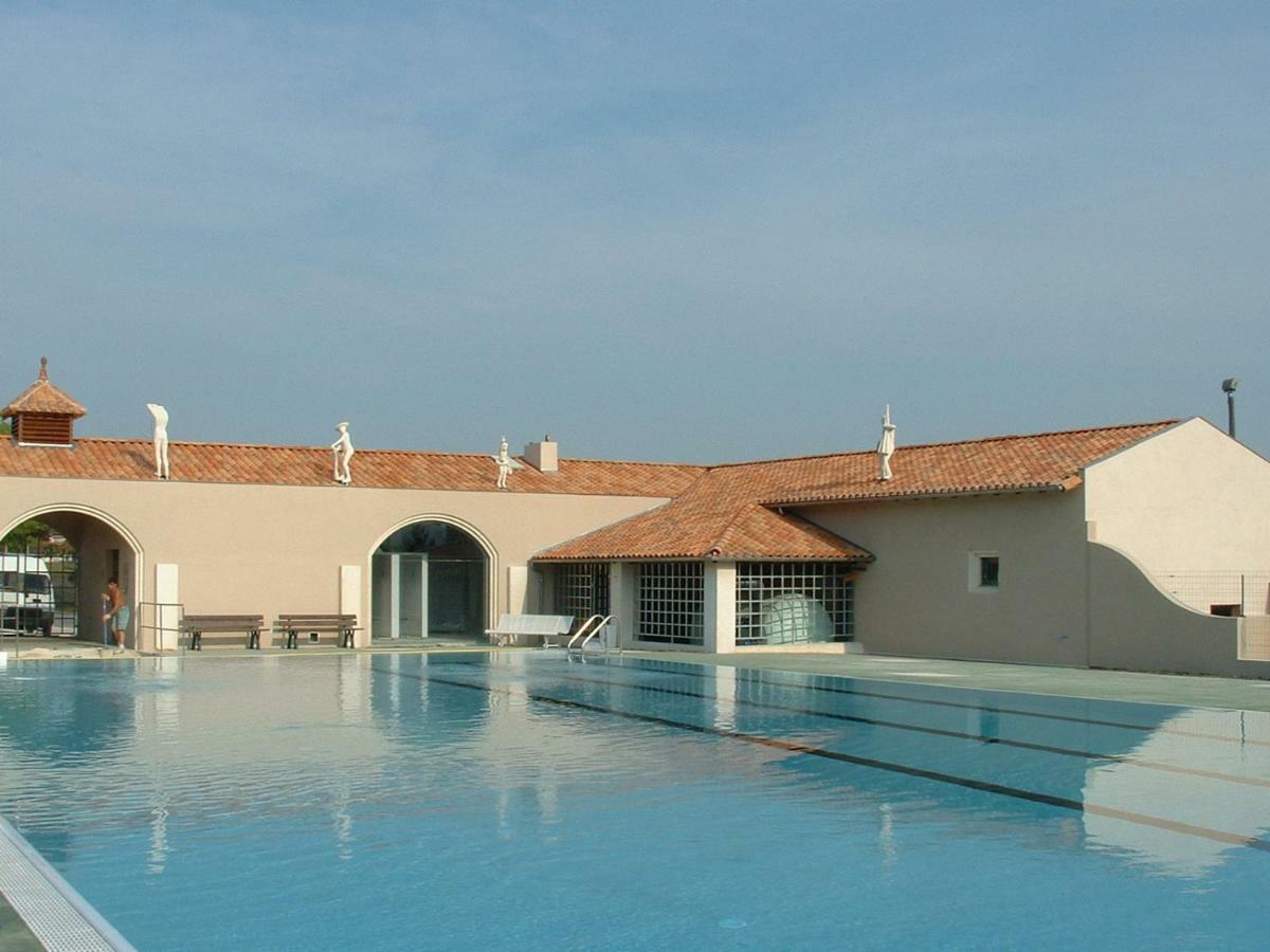 Camping Du Pontis Verteillac Kültér fotó